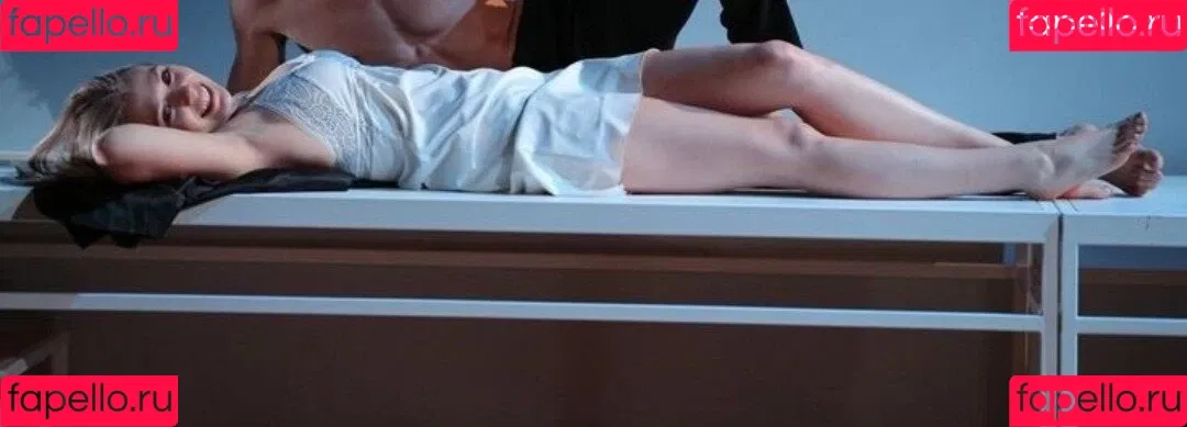 Elizabeth Olsen / elizabetholsendaily / lizabeth_olsen Onlyfans Photo Gallery 