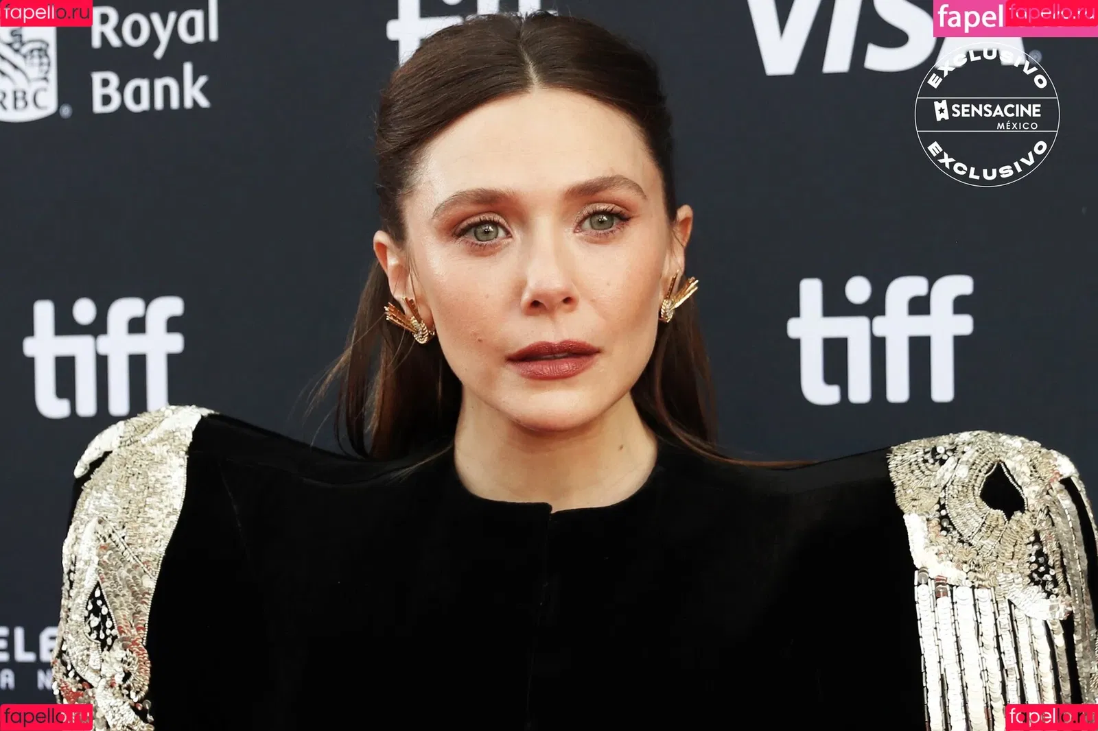 Elizabeth Olsen / elizabetholsendaily / lizabeth_olsen Onlyfans Photo Gallery 