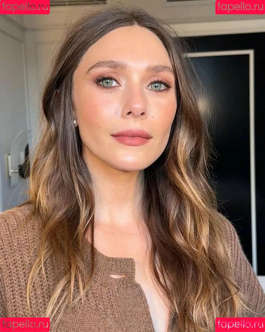 Elizabeth Olsen / elizabetholsendaily / lizabeth_olsen Onlyfans Photo Gallery 