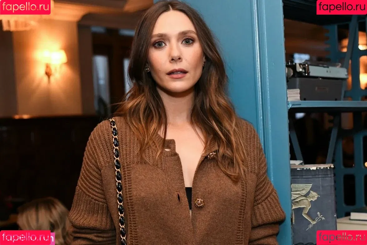 Elizabeth Olsen / elizabetholsendaily / lizabeth_olsen Onlyfans Photo Gallery 