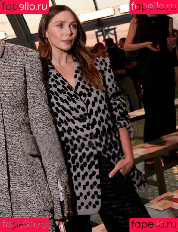 Elizabeth Olsen / elizabetholsendaily / lizabeth_olsen Onlyfans Photo Gallery 