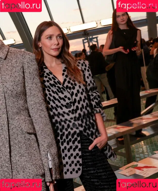 Elizabeth Olsen / elizabetholsendaily / lizabeth_olsen Onlyfans Photo Gallery 