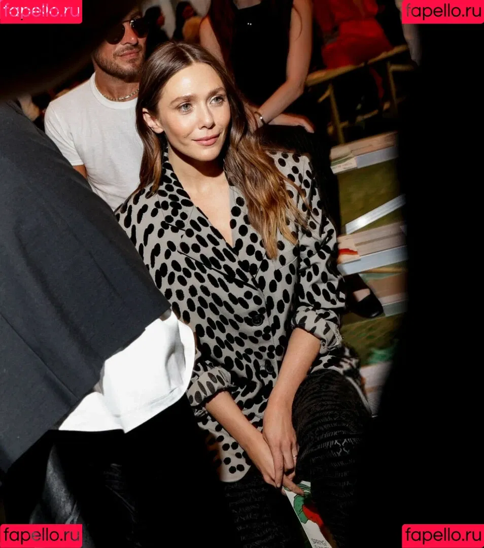 Elizabeth Olsen / elizabetholsendaily / lizabeth_olsen Onlyfans Photo Gallery 