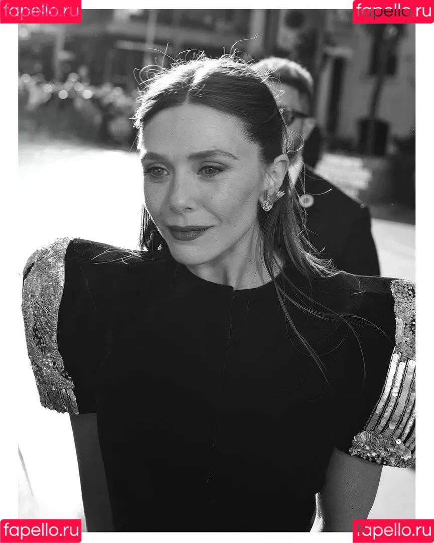Elizabeth Olsen / elizabetholsendaily / lizabeth_olsen Onlyfans Photo Gallery 