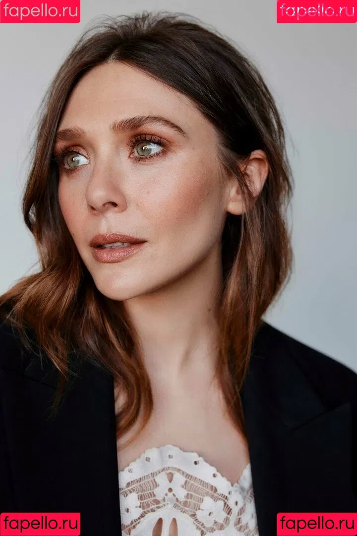 Elizabeth Olsen / elizabetholsendaily / lizabeth_olsen Onlyfans Photo Gallery 