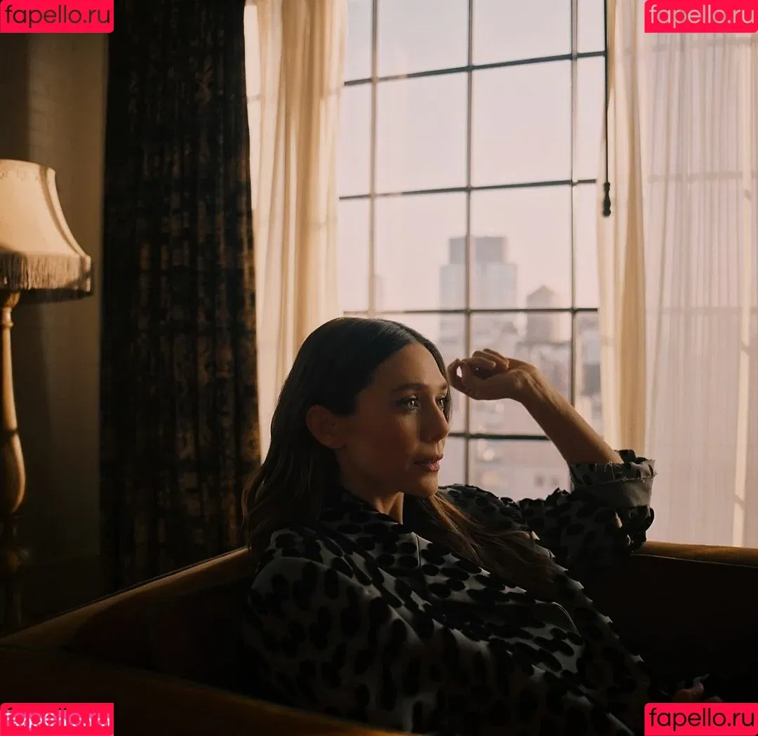 Elizabeth Olsen / elizabetholsendaily / lizabeth_olsen Onlyfans Photo Gallery 