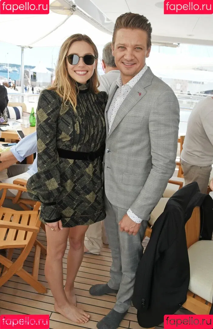 Elizabeth Olsen / elizabetholsendaily / lizabeth_olsen Onlyfans Photo Gallery 