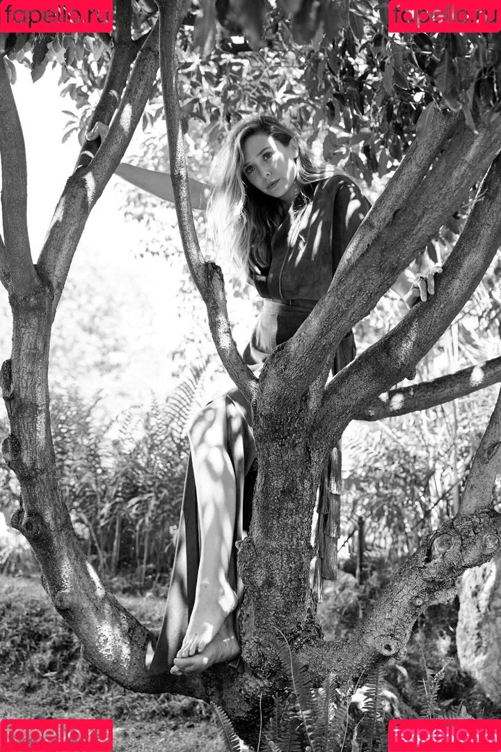 Elizabeth Olsen / elizabetholsendaily / lizabeth_olsen Onlyfans Photo Gallery 