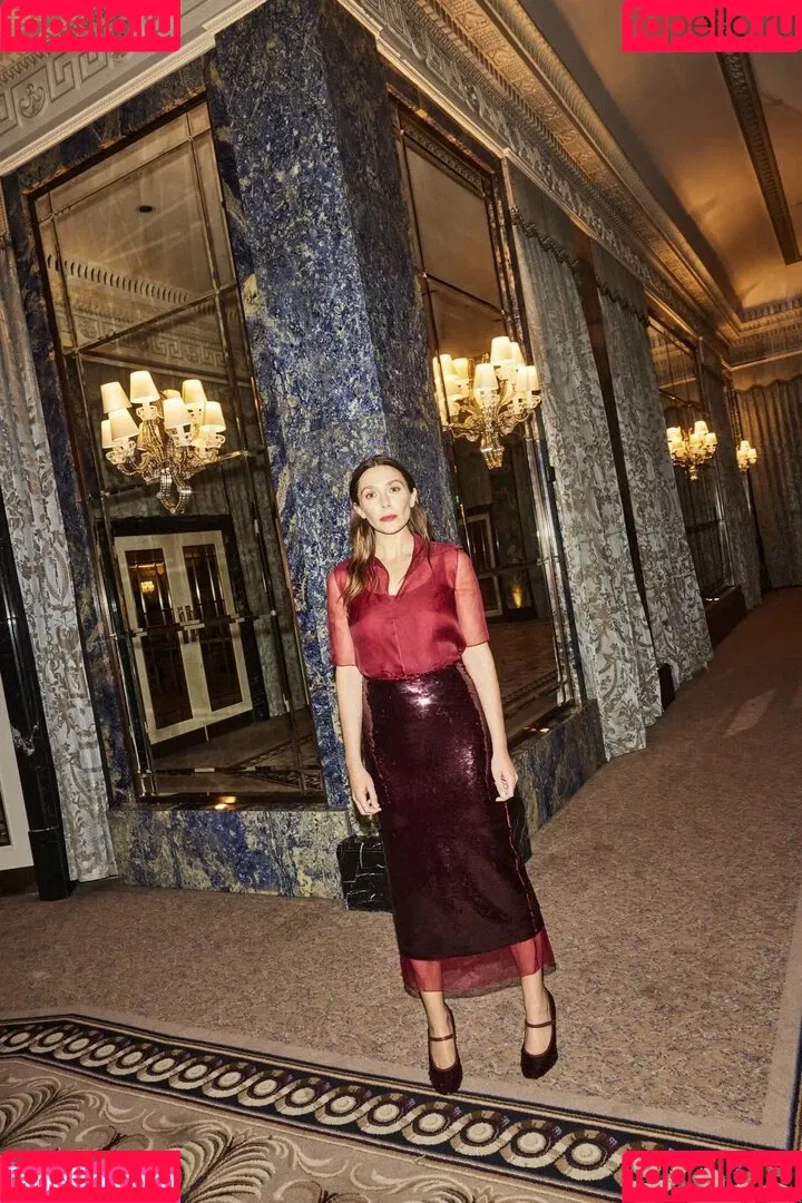 Elizabeth Olsen / elizabetholsendaily / lizabeth_olsen Onlyfans Photo Gallery 