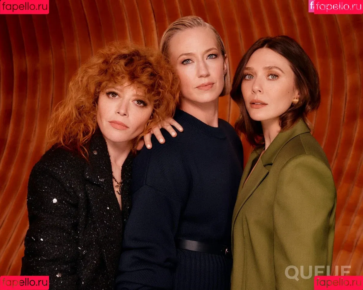 Elizabeth Olsen / elizabetholsendaily / lizabeth_olsen Onlyfans Photo Gallery 