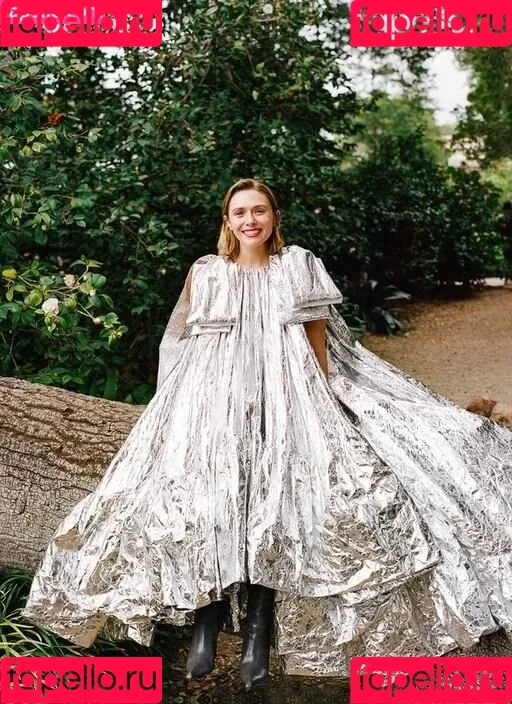 Elizabeth Olsen / elizabetholsendaily / lizabeth_olsen Onlyfans Photo Gallery 