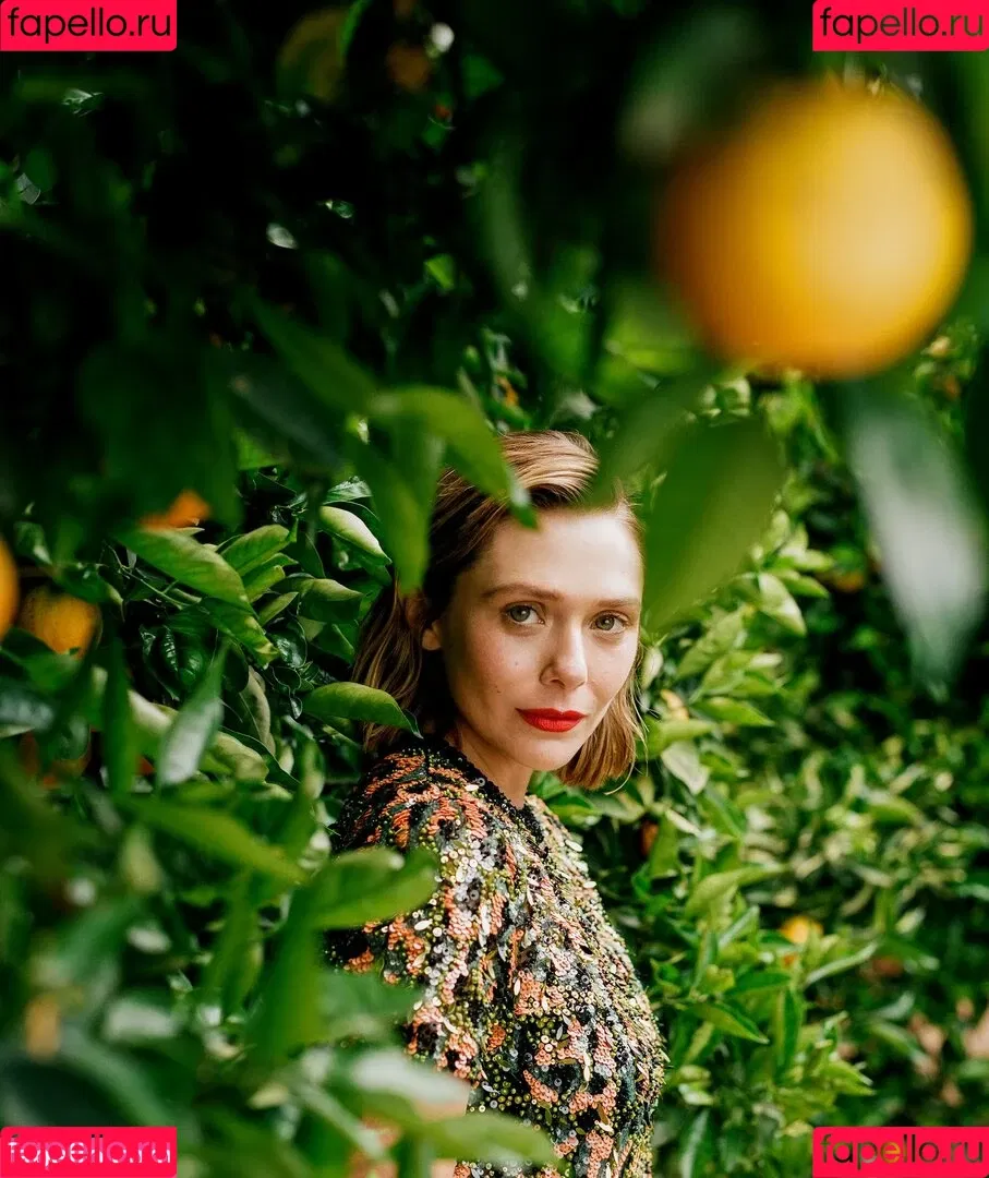 Elizabeth Olsen / elizabetholsendaily / lizabeth_olsen Onlyfans Photo Gallery 
