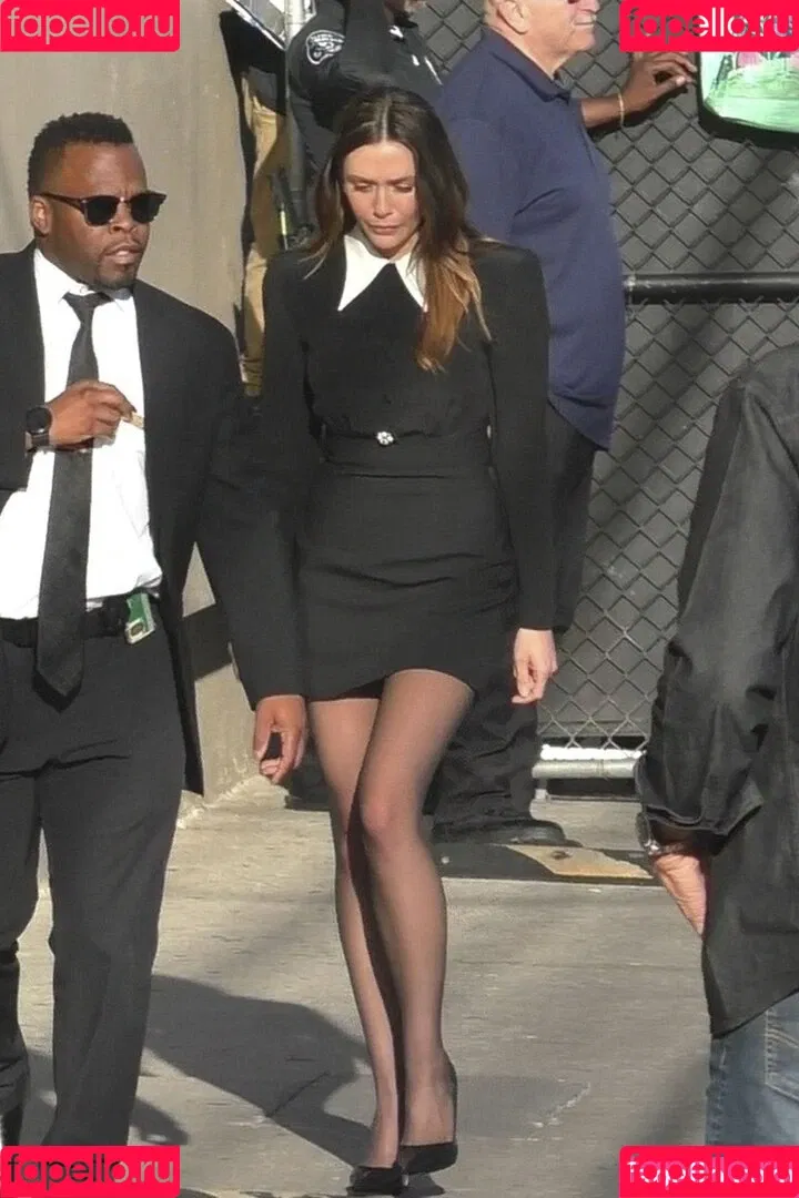 Elizabeth Olsen / elizabetholsendaily / lizabeth_olsen Onlyfans Photo Gallery 