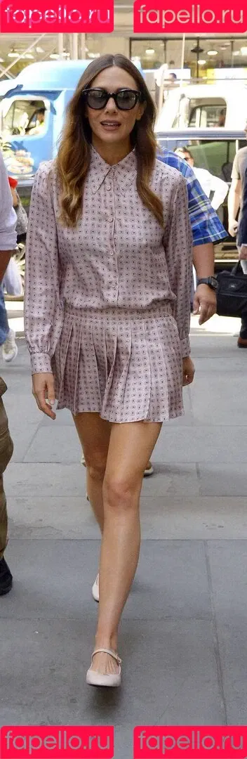 Elizabeth Olsen / elizabetholsendaily / lizabeth_olsen Onlyfans Photo Gallery 