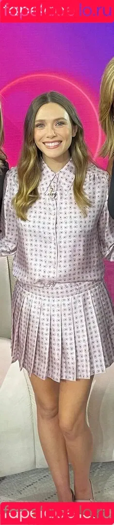 Elizabeth Olsen / elizabetholsendaily / lizabeth_olsen Onlyfans Photo Gallery 