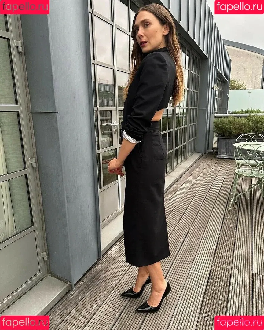 Elizabeth Olsen / elizabetholsendaily / lizabeth_olsen Onlyfans Photo Gallery 