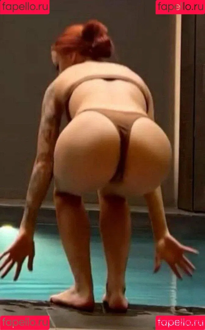 Ari Geli / arigelii Onlyfans Photo Gallery 