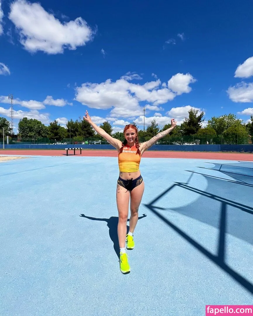 Ari Geli / arigelii Onlyfans Photo Gallery 