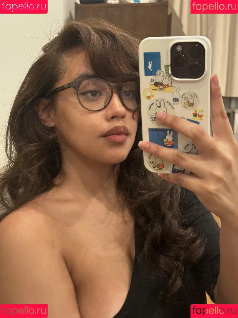 OFTV / itsqueennovaa Onlyfans Photo Gallery 