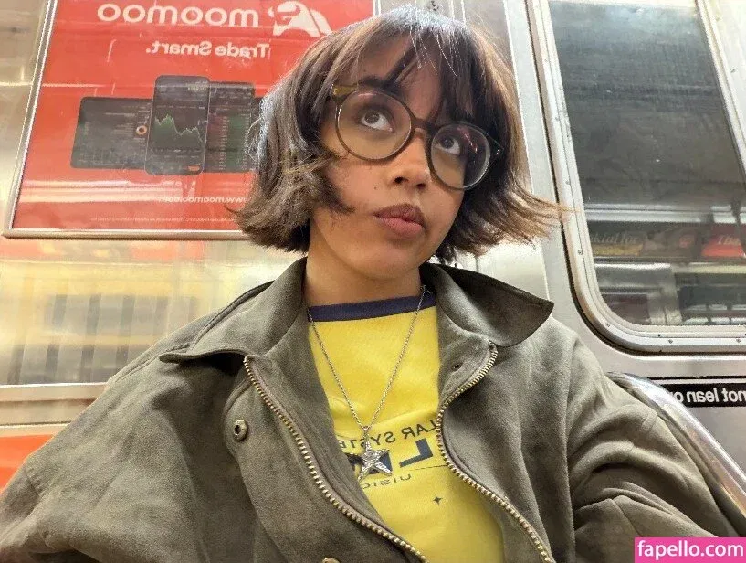 OFTV / itsqueennovaa Onlyfans Photo Gallery 