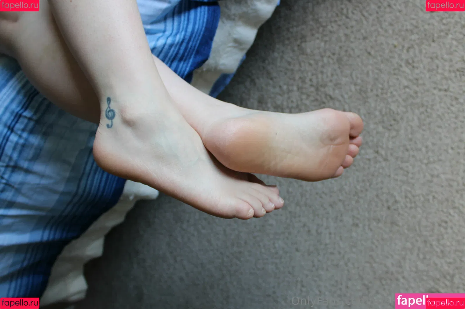 maryjaneandmoon / maryjanemoon Onlyfans Photo Gallery 