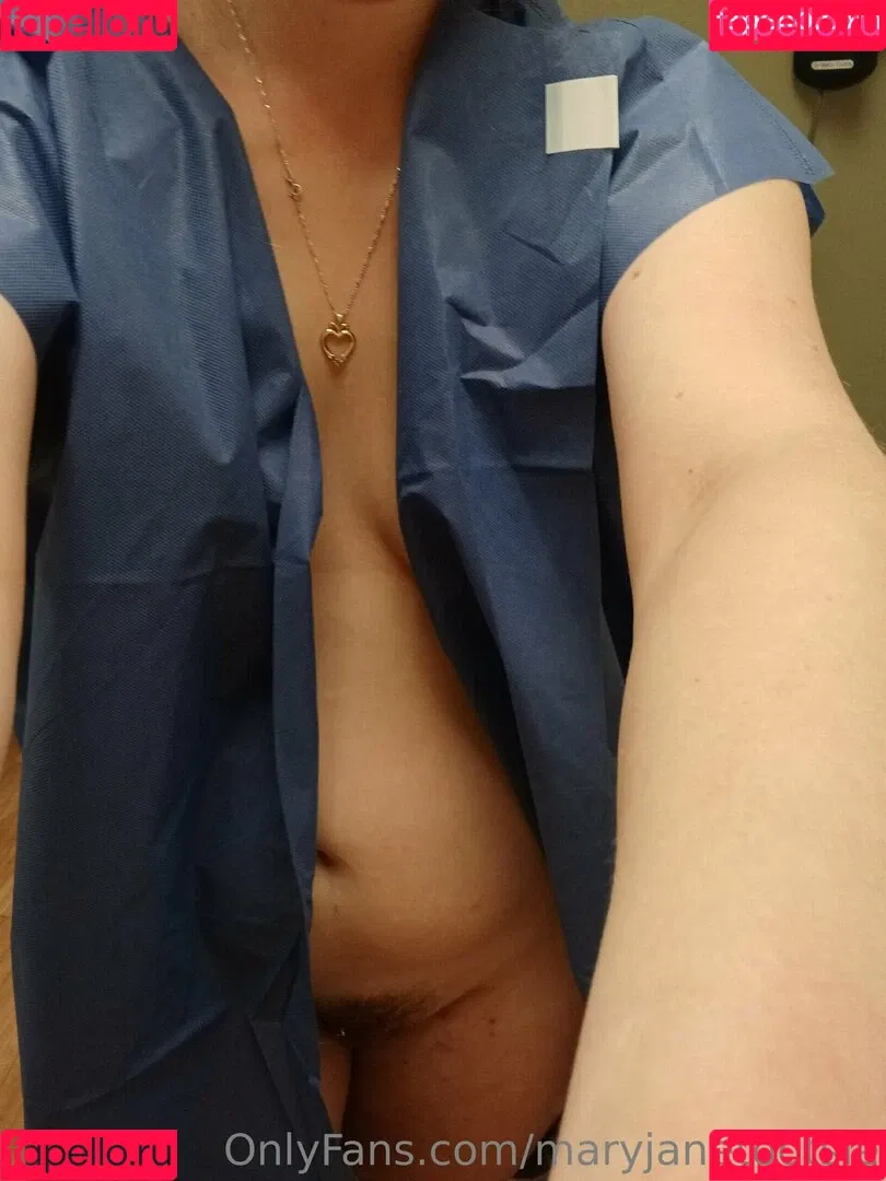 maryjaneandmoon / maryjanemoon Onlyfans Photo Gallery 