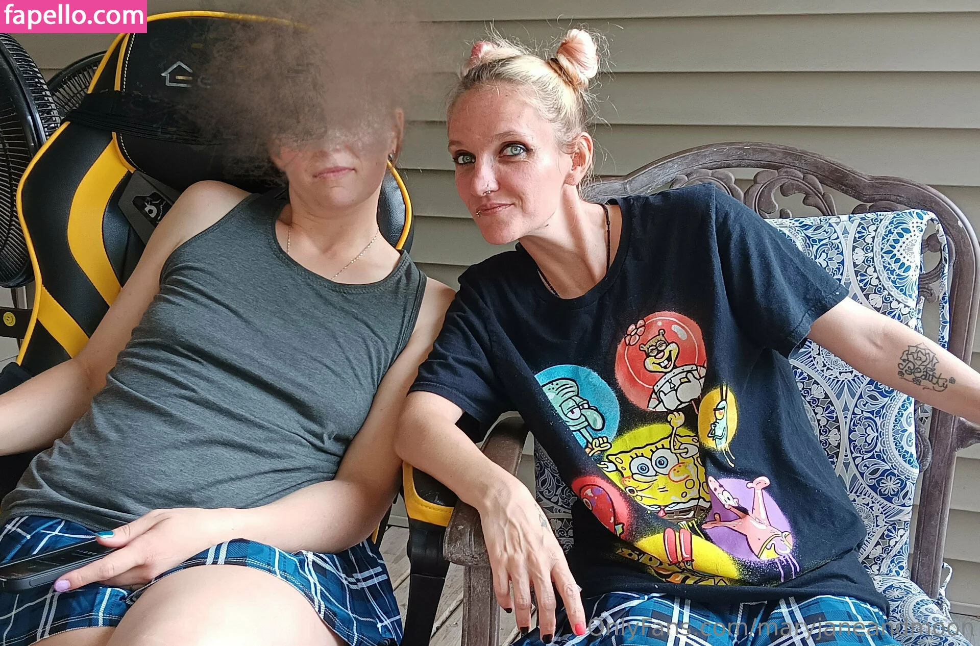 maryjaneandmoon / maryjanemoon Onlyfans Photo Gallery 