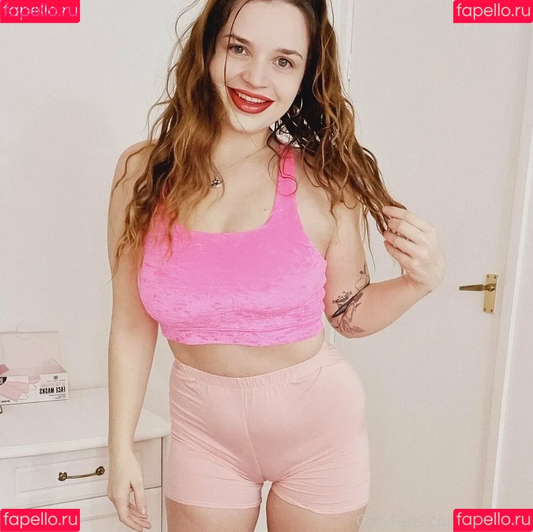 Lilly P / Lilly__Pinkk / lilly.pie.pinkk / lillypinkk Onlyfans Photo Gallery 