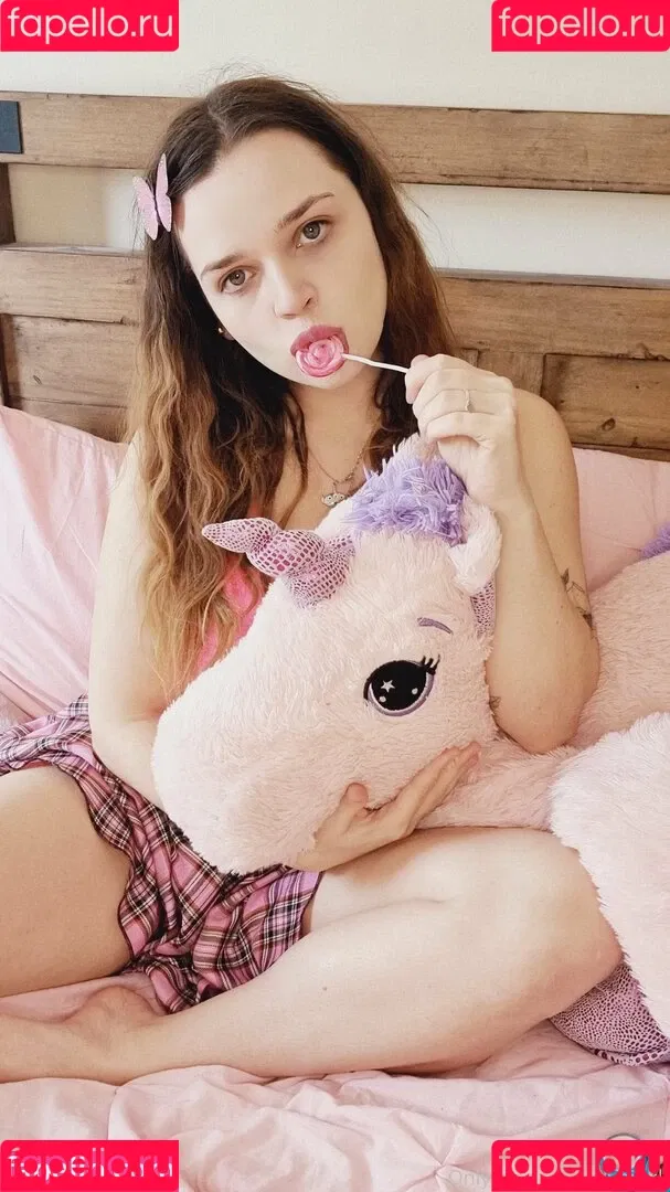 Lilly P / Lilly__Pinkk / lilly.pie.pinkk / lillypinkk Onlyfans Photo Gallery 