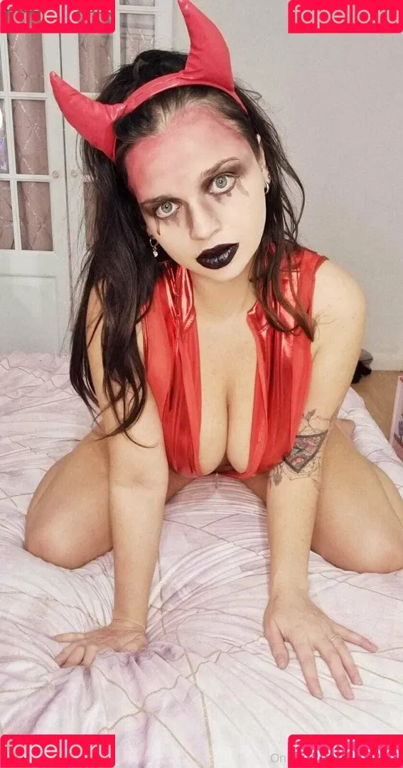 Lilly P / Lilly__Pinkk / lilly.pie.pinkk / lillypinkk Onlyfans Photo Gallery 
