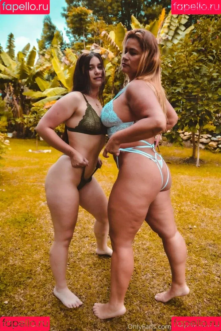 / Mariana Echeverri / yosoymarianae Onlyfans Photo Gallery 