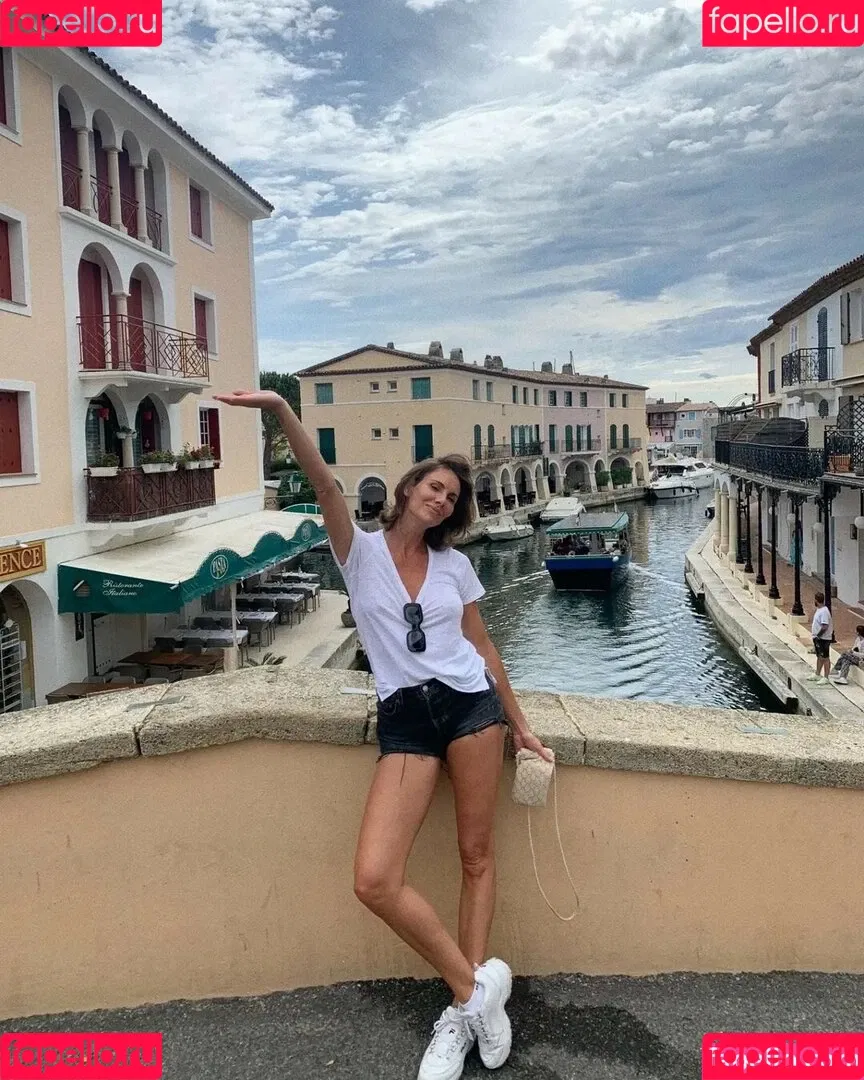 Andja Lorein / andjalorein Onlyfans Photo Gallery 
