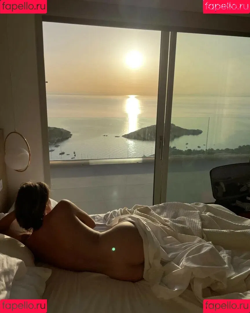Andja Lorein / andjalorein Onlyfans Photo Gallery 
