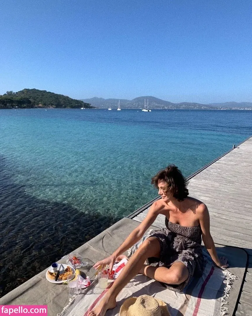 Andja Lorein / andjalorein Onlyfans Photo Gallery 