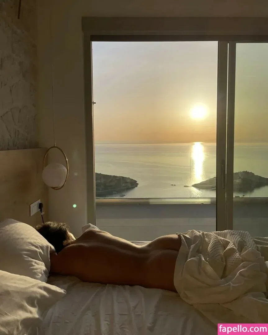 Andja Lorein / andjalorein Onlyfans Photo Gallery 