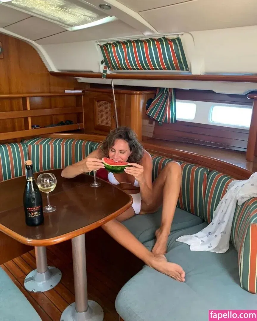 Andja Lorein / andjalorein Onlyfans Photo Gallery 