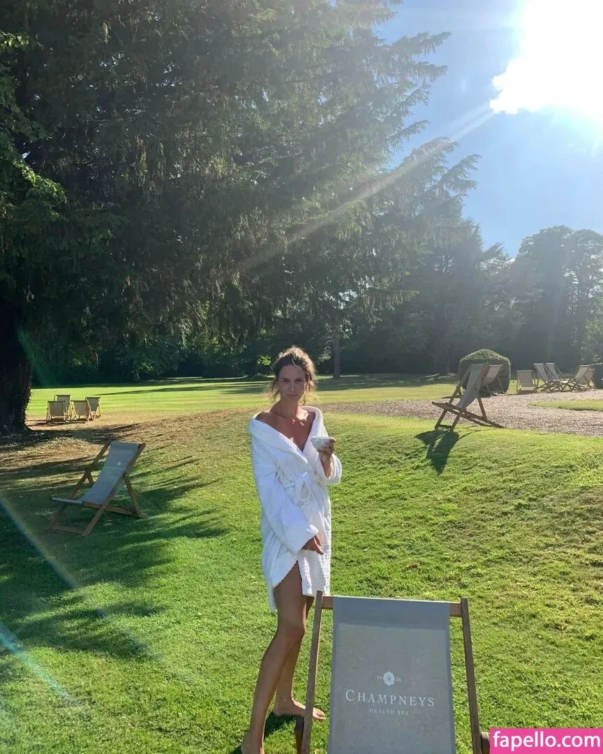 Andja Lorein / andjalorein Onlyfans Photo Gallery 