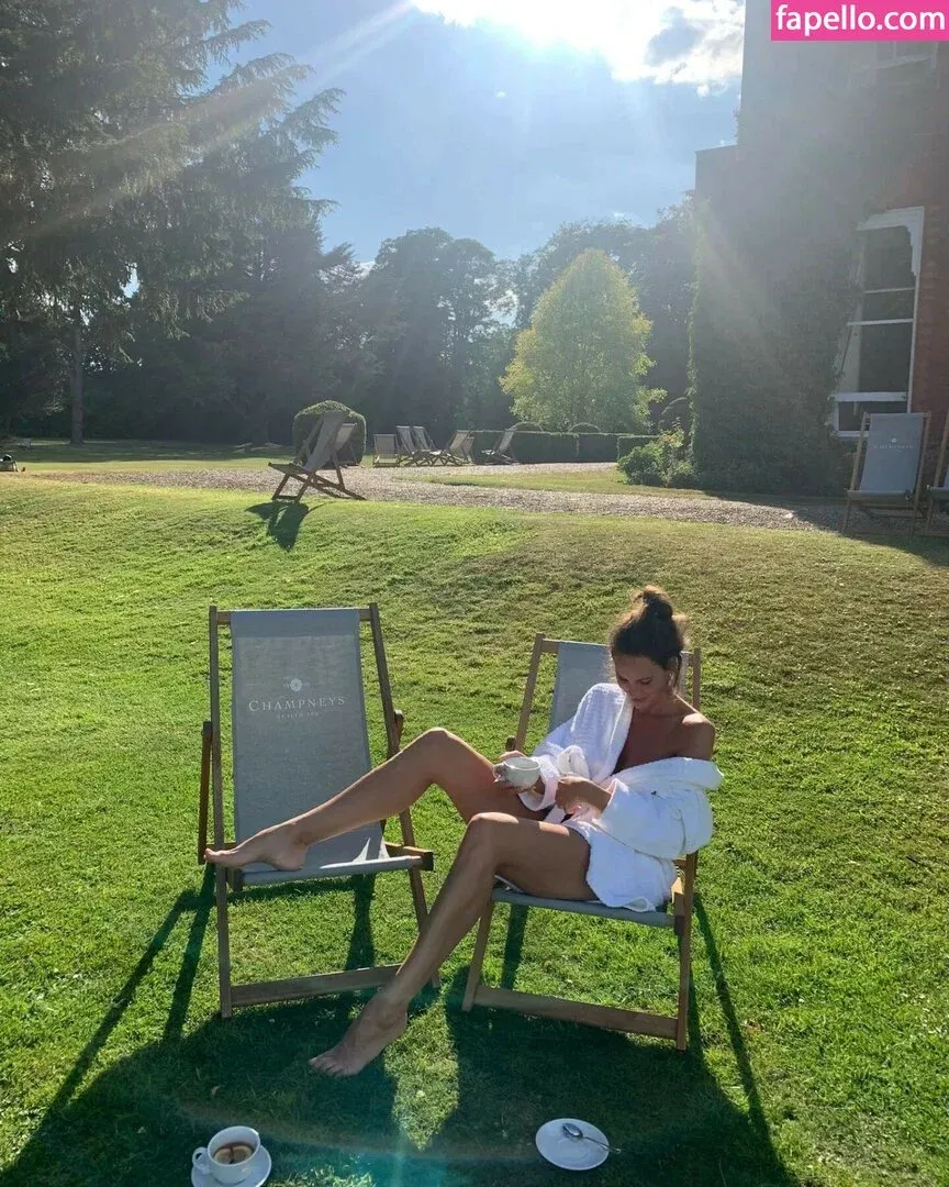 Andja Lorein / andjalorein Onlyfans Photo Gallery 