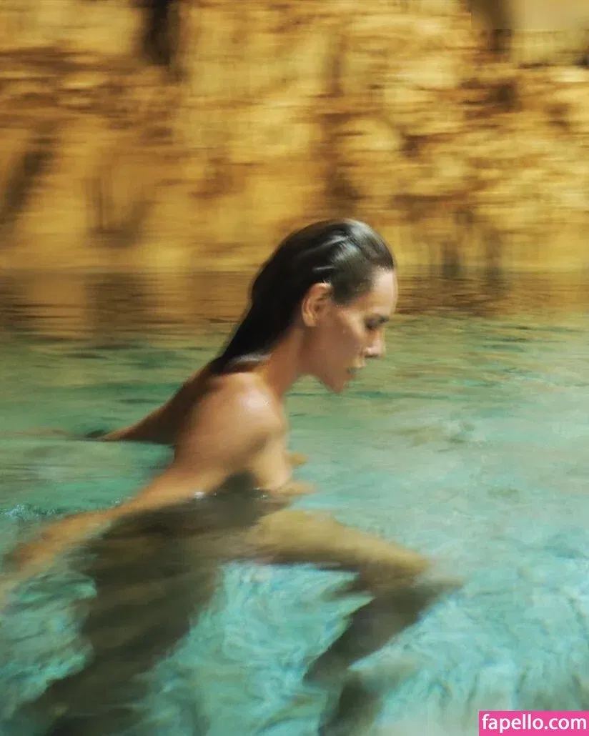 Andja Lorein / andjalorein Onlyfans Photo Gallery 