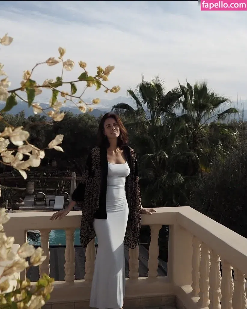 Andja Lorein / andjalorein Onlyfans Photo Gallery 