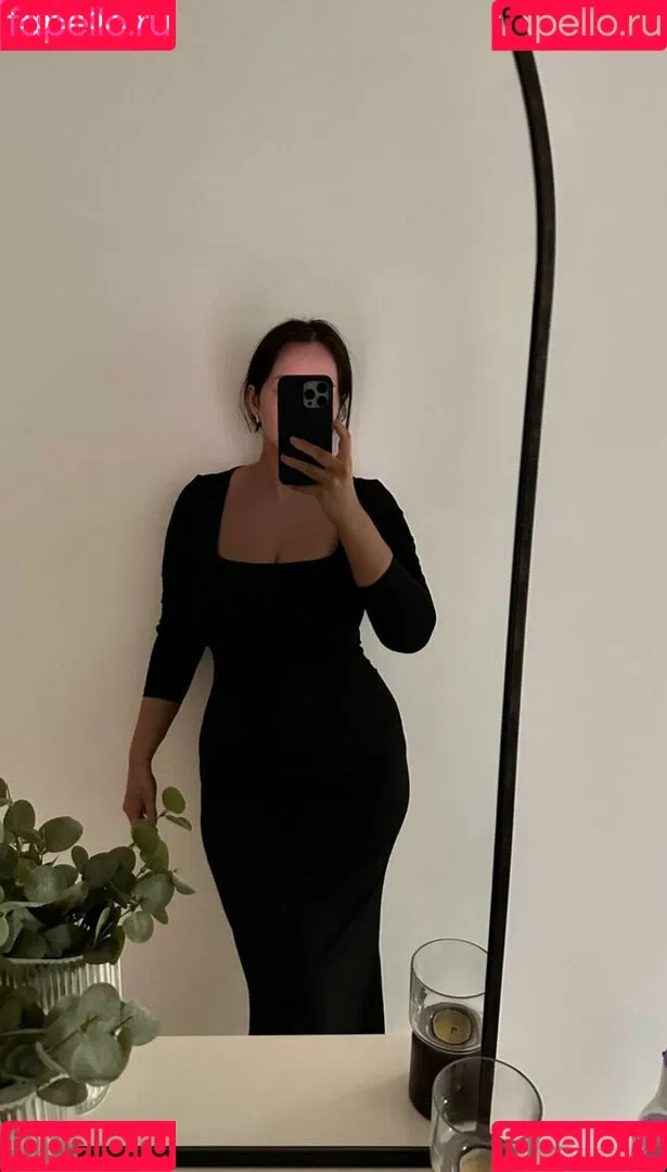 EvelynWhite / evelynwhiteldn Onlyfans Photo Gallery 