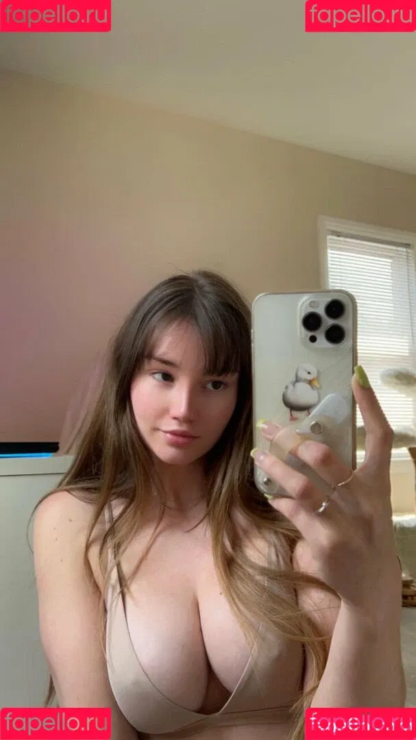 EvelynWhite / evelynwhiteldn Onlyfans Photo Gallery 
