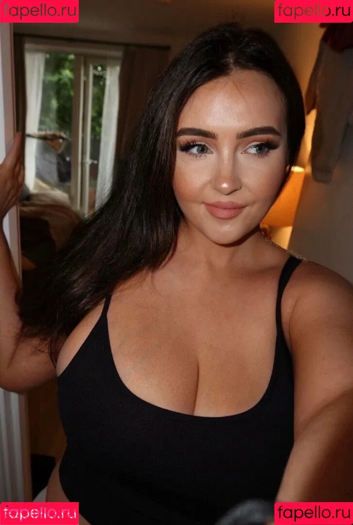 EvelynWhite / evelynwhiteldn Onlyfans Photo Gallery 