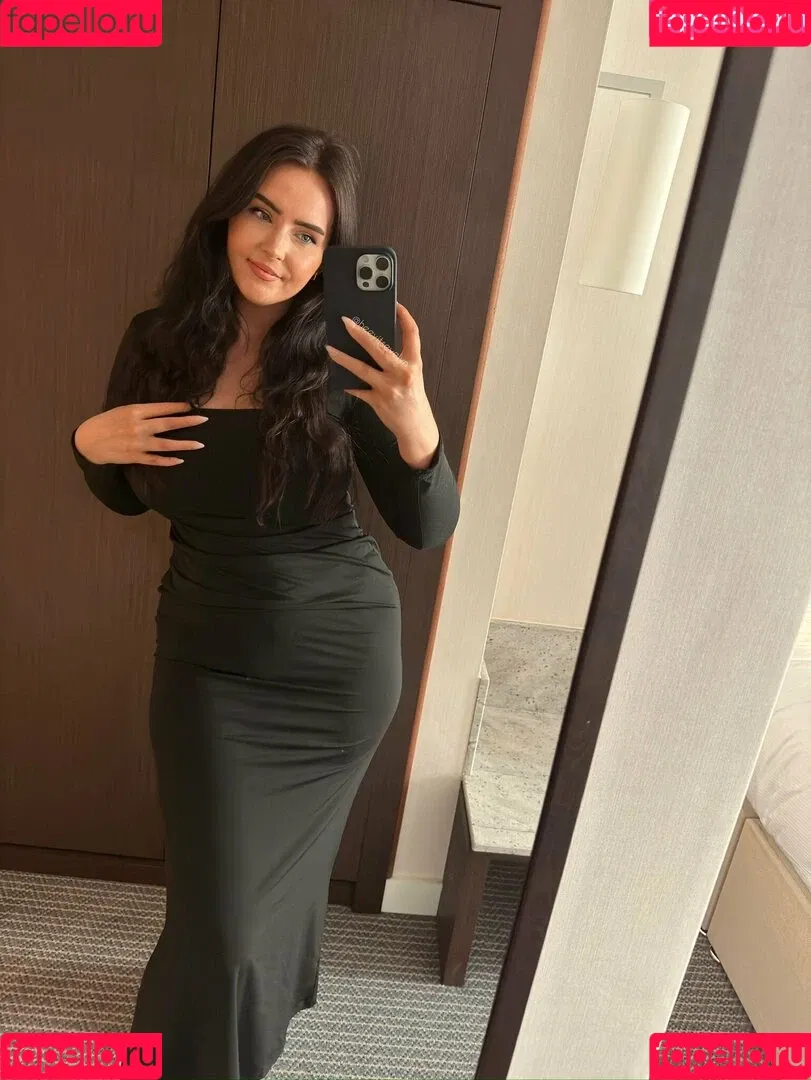 EvelynWhite / evelynwhiteldn Onlyfans Photo Gallery 