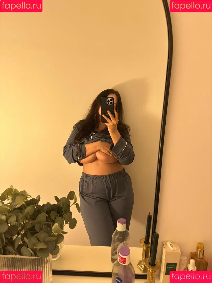 EvelynWhite / evelynwhiteldn Onlyfans Photo Gallery 