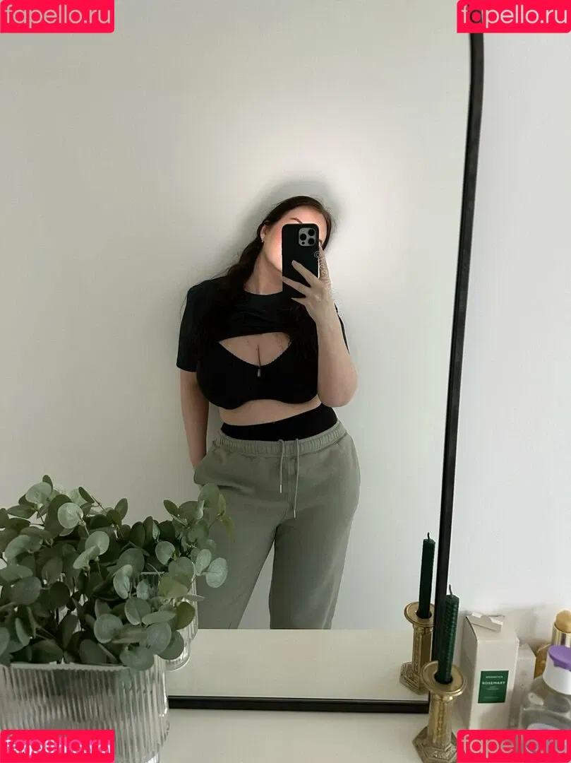 EvelynWhite / evelynwhiteldn Onlyfans Photo Gallery 