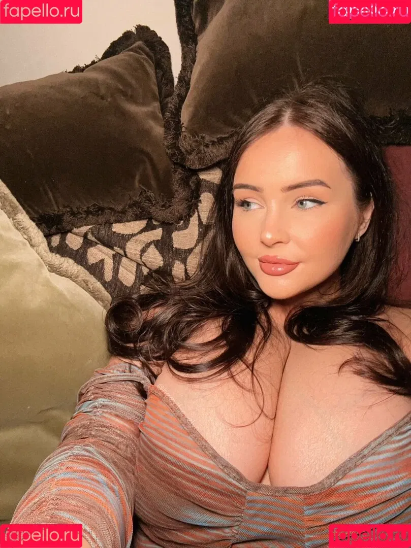 EvelynWhite / evelynwhiteldn Onlyfans Photo Gallery 