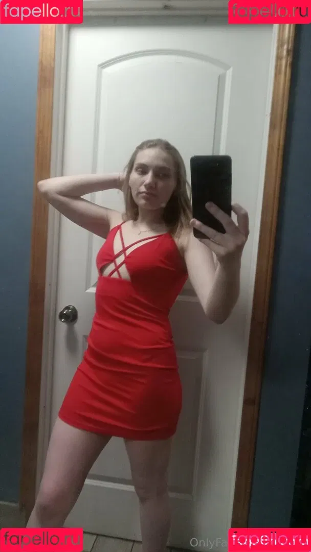 kay.de / kyedae Onlyfans Photo Gallery 