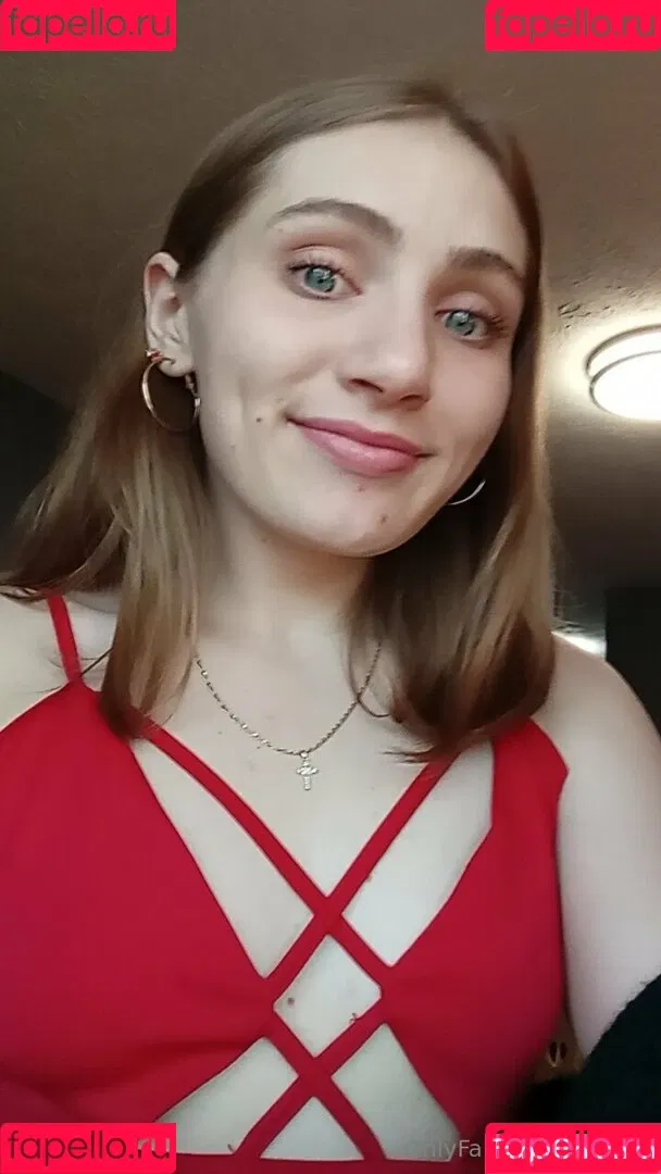 kay.de / kyedae Onlyfans Photo Gallery 
