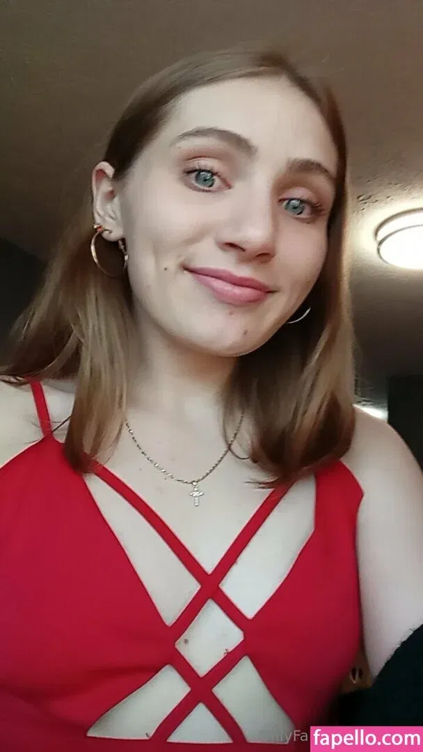 kay.de / kyedae Onlyfans Photo Gallery 